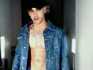 DaironAbraham livesex