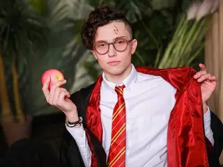 EzekilWeber livejasmin