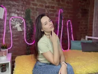 PaulineBrowne jasmin